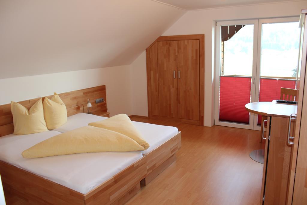 Haus Kalt Apartamento Weissensee Exterior foto