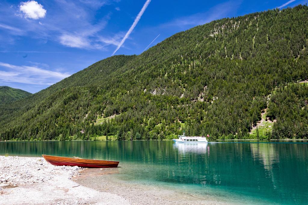 Haus Kalt Apartamento Weissensee Exterior foto